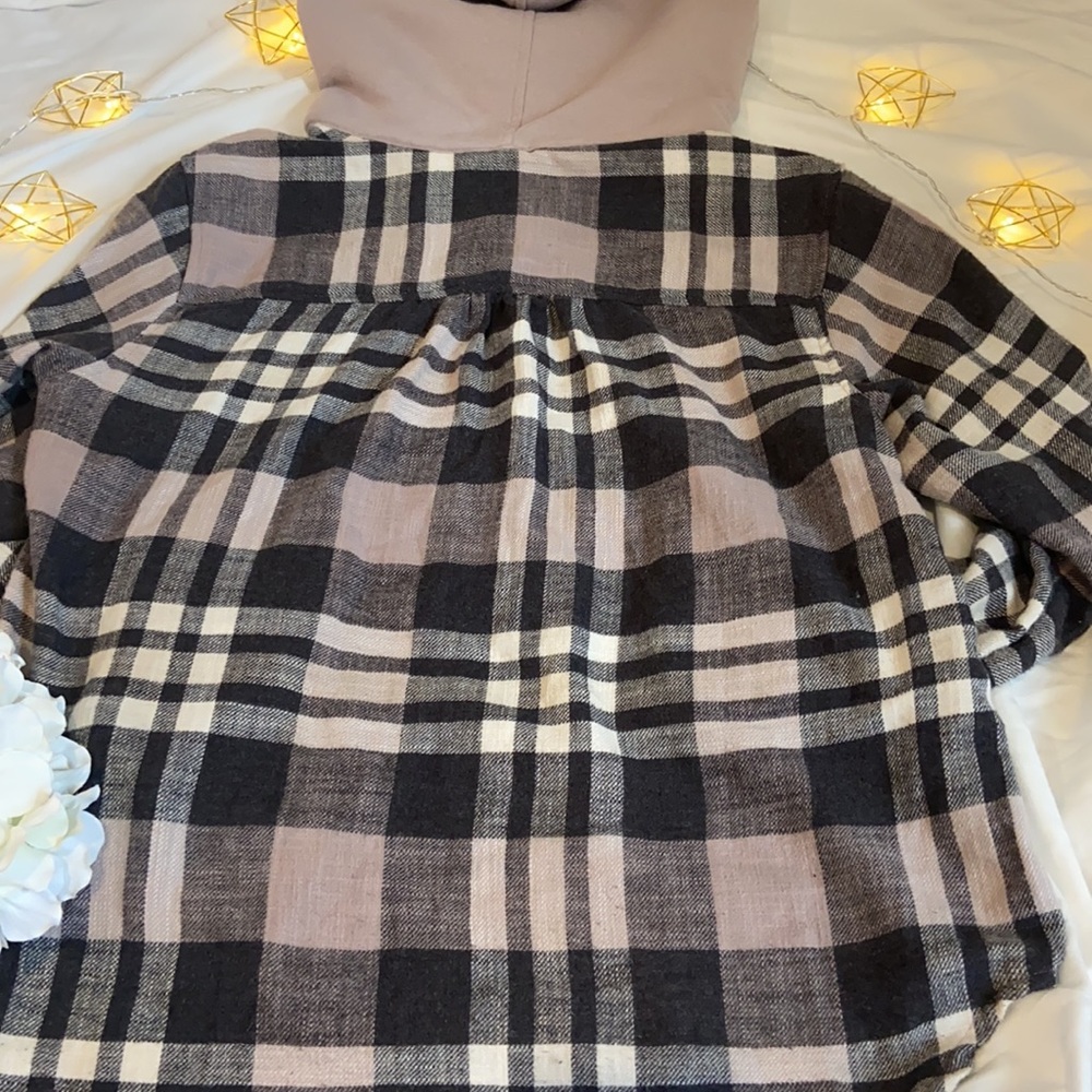 Aeo Flannel - image 3